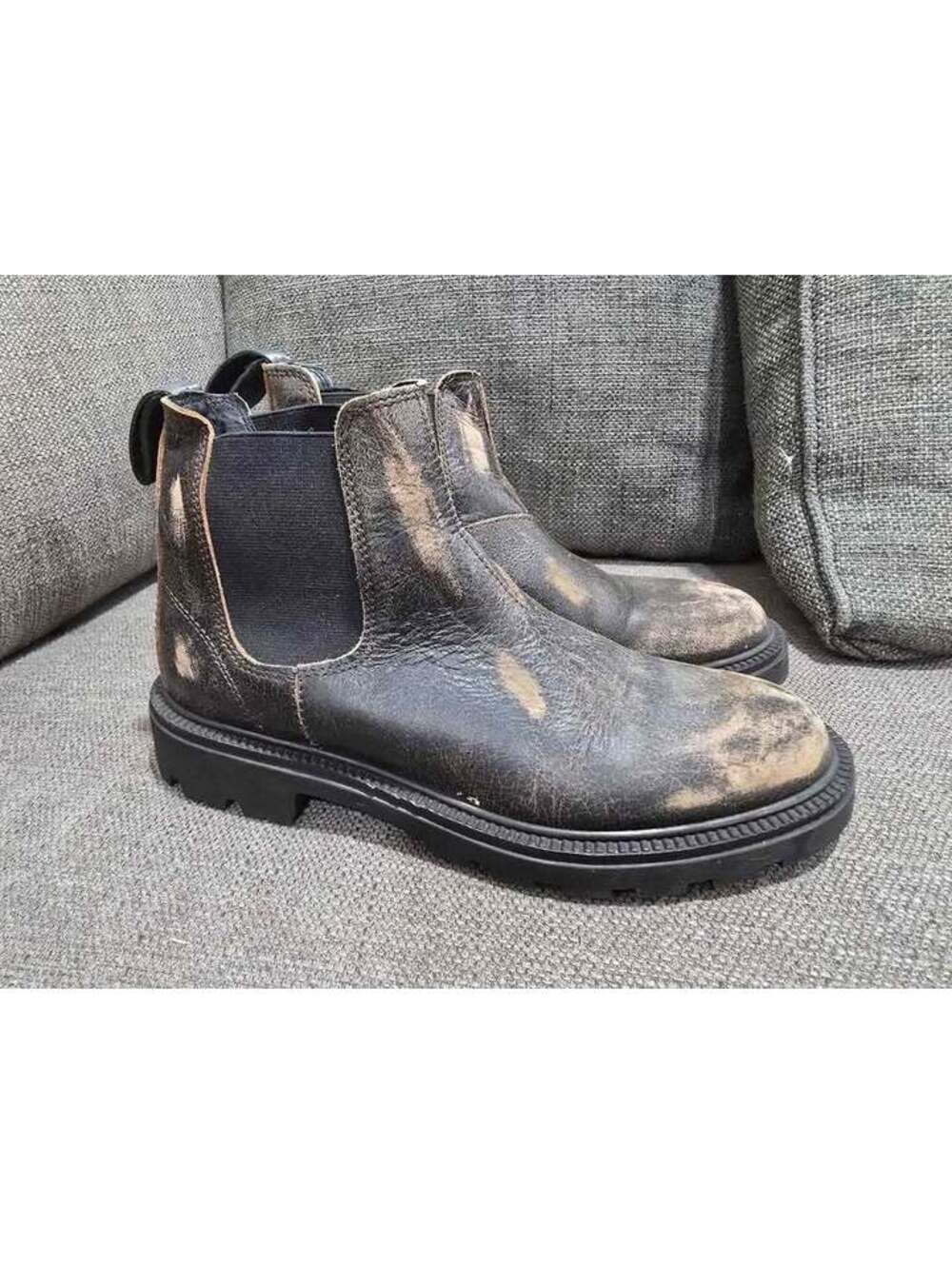 New Steve Madden Boot